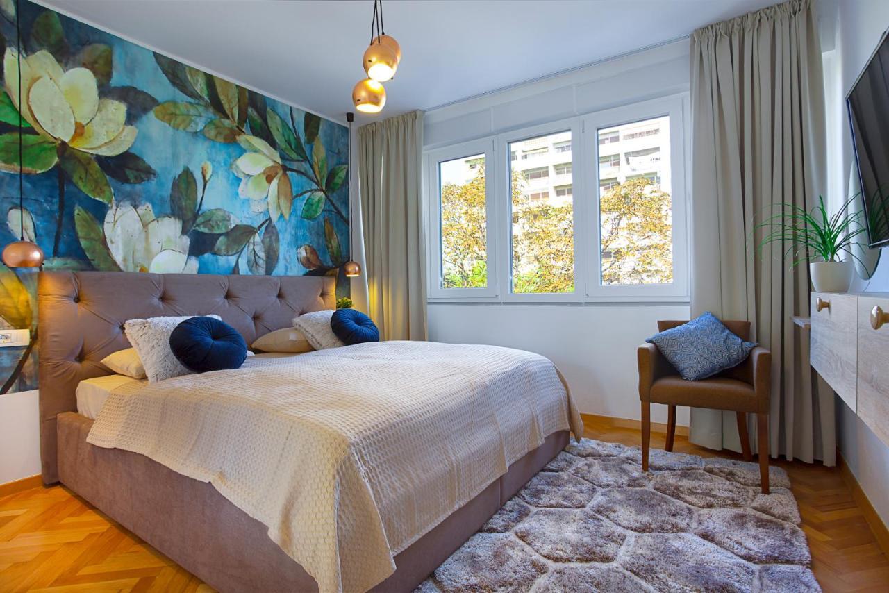 Deluxe City Center Blue Apartment Split Buitenkant foto